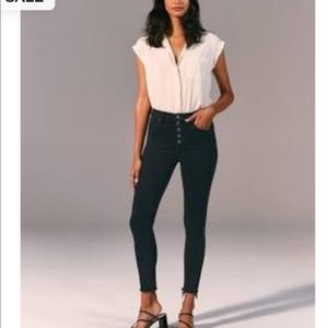 Abercrombie & Fitch High-Rise Skinny Jeans 26